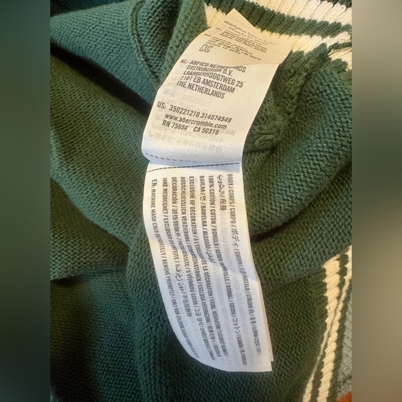 HOLLISTER Vintage College Letterman Cardigan Sweater - Picture 8 of 8